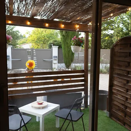 Homestay Dans Le Luberon Cereste