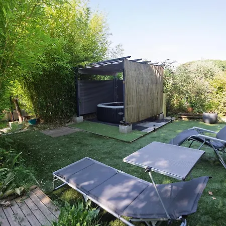 Dans Le Luberon * Cereste